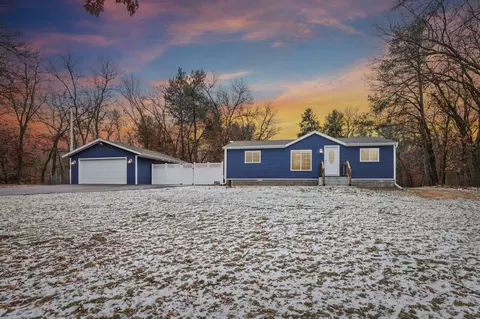 w1493 64th Street, Lyndon Station, WI 53944