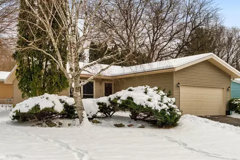 1301 Rae Ln, Madison, WI 53711