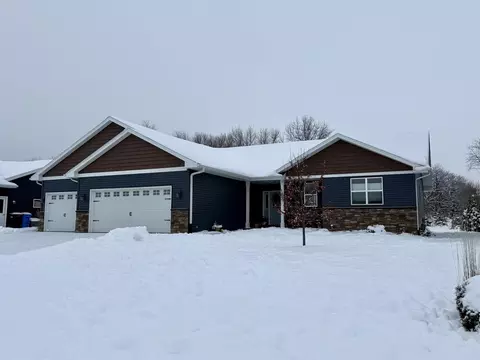 1045 Barbara Cir, Belleville, WI 53508
