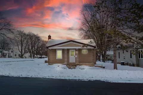 317 Hamburg St, Ripon, WI 54971