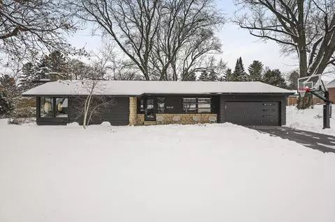 5010 Tomahawk Trl, Madison, WI 53705