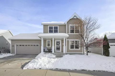 1333 Blazingstar Ln, Sun Prairie, WI 53590