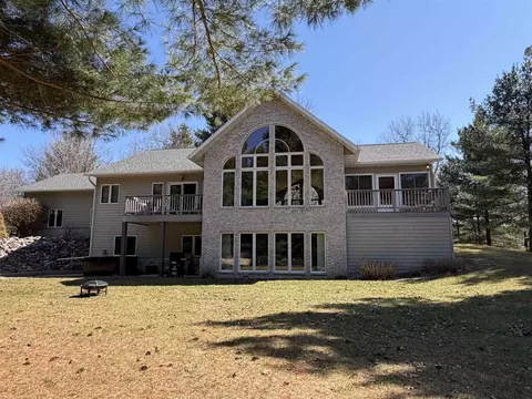 n6921 Sandstone Drive, Mauston, WI 53948
