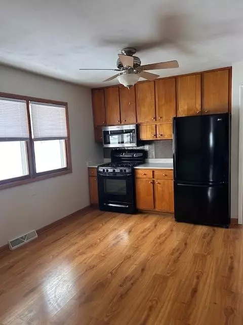 Kitchen - 401 E 6th Ave, Brodhead, WI 53520 photo 1 of 2