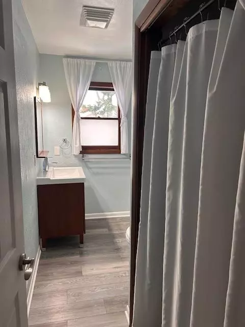 Bath - 401 E 6th Ave, Brodhead, WI 53520 photo 1 of 2