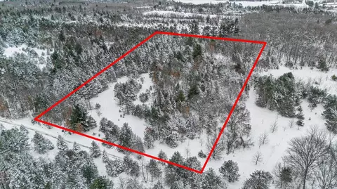 4 65 Acres 2nd Cir, Coloma, WI 54930