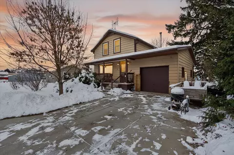 119 S Richards St, Orfordville, WI 53576