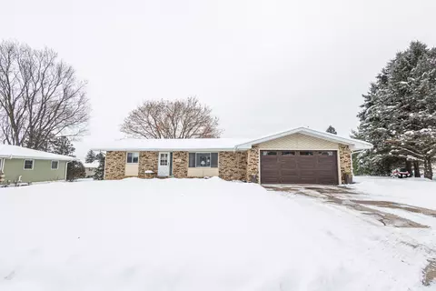 3751 Delaval St, Kieler, WI 53812