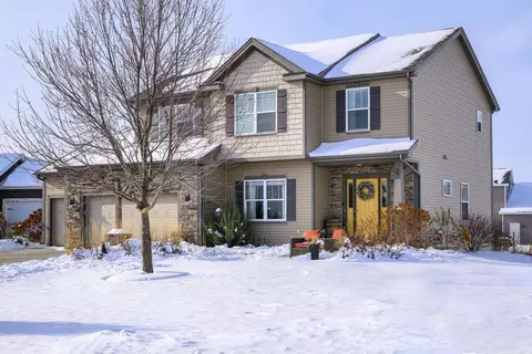 6661 Dusky Gln, Windsor, WI 53598