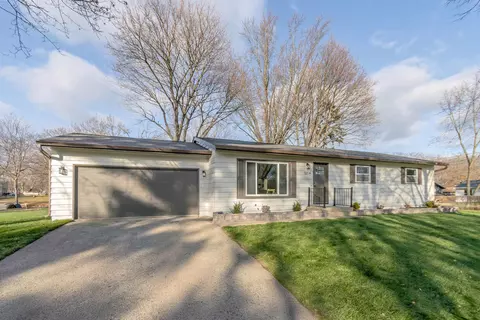 5314 Kroncke Dr, Madison, WI 53711