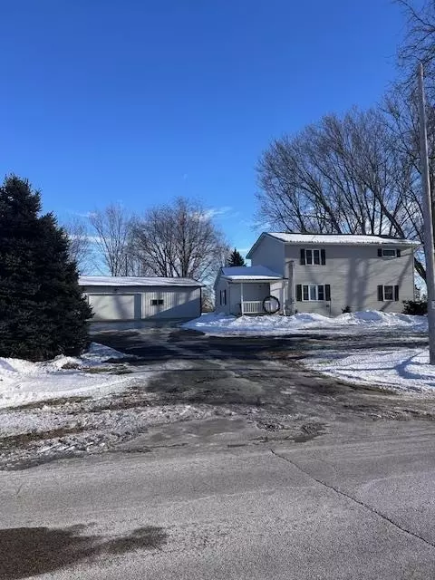 4528 N County M Rd, Evansville, WI 53536