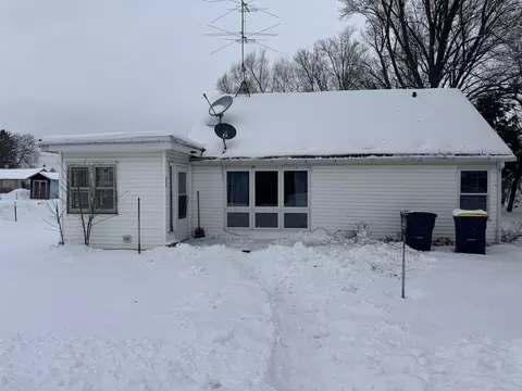 206 South St, Camp Douglas, WI 54618