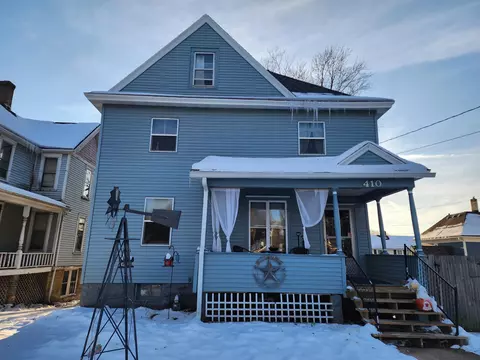 410 Parker Dr, Janesville, WI 53545