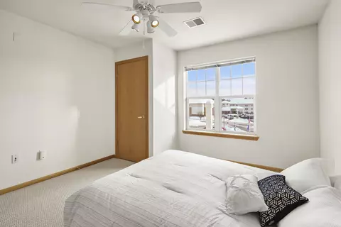Bedroom - 6836 Parkside Cir, Deforest, WI 53532 photo 2 of 3