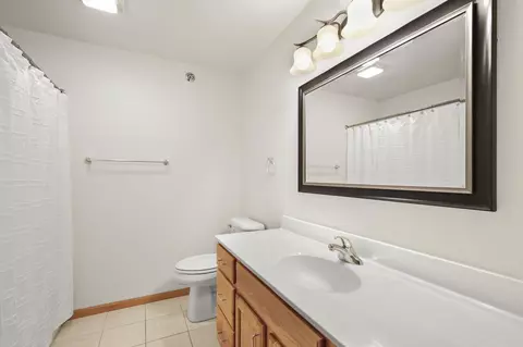 Bath - 6836 Parkside Cir, Deforest, WI 53532 photo 1 of 1