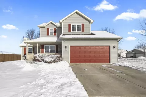 805 Violet Ln, Oregon, WI 53575