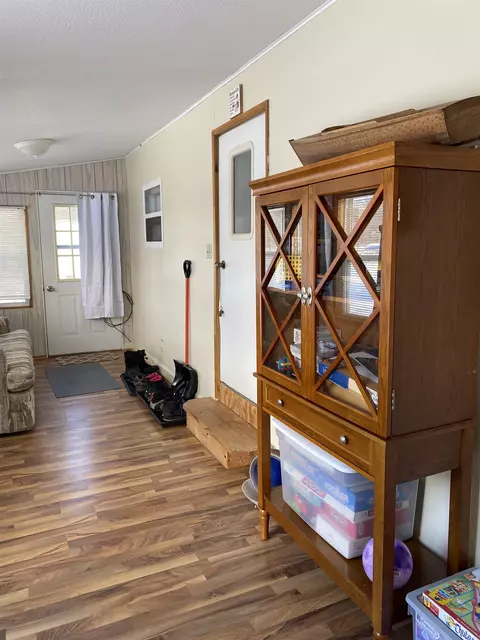 Entry Way - w1026 Laurie Lane, Montello, WI 53949 photo 1 of 2