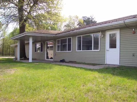 497 Lake St # B, Montello, WI 53949