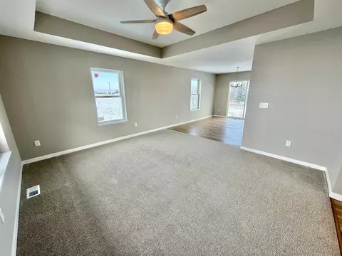 Living - n3523 View Point Drive, Monroe, WI 53566 photo 2 of 9
