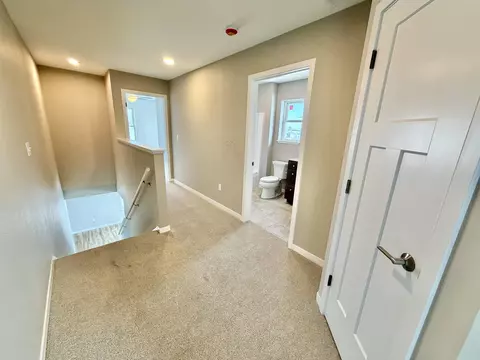 Entry Way - n3523 View Point Drive, Monroe, WI 53566 photo 5 of 6
