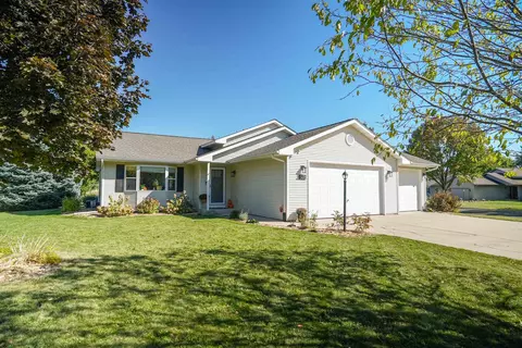 906 Stonecress Ct, Sun Prairie, WI 53590