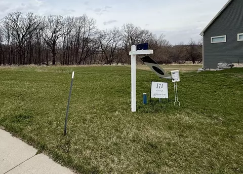 7786 Bluestem Trl, Deforest, WI 53532