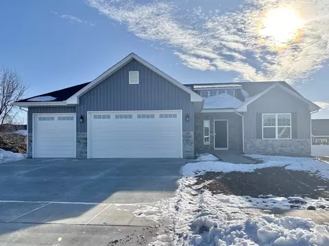 3526 Pickard Dr, Milton, WI 53563