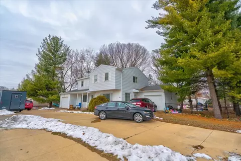 5302 Williamsburg Way, Fitchburg, WI 53719