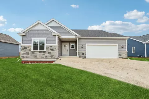 527 Fundamental Way, Cottage Grove, WI 53527