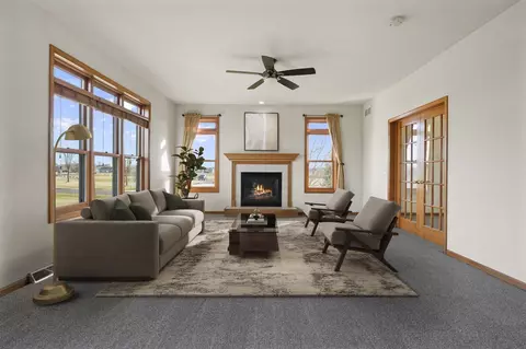 3026 Saddle Brooke Trl, Sun Prairie, WI 53590
