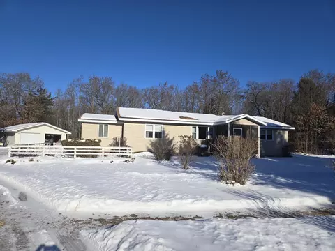 610 County A Rd, Grand Marsh, WI 53936