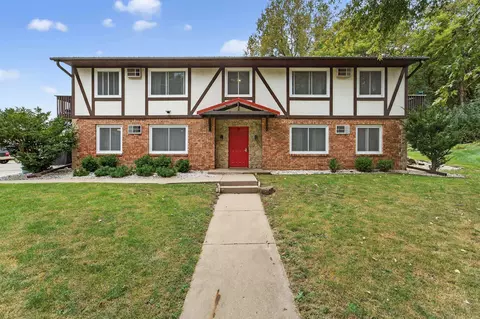 18 S Wickham Ct, Madison, WI 53711