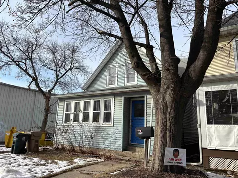 2120 Winnebago St, Madison, WI 53704