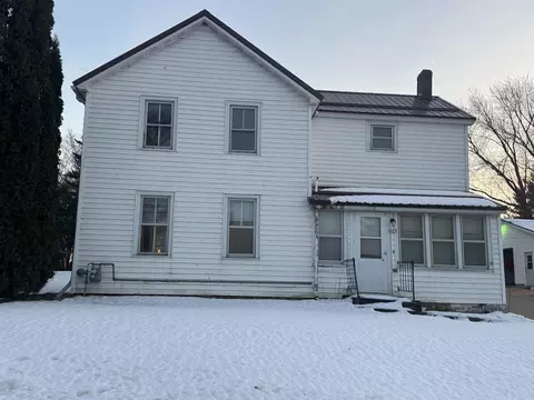 409 Spring St, Highland, WI 53543