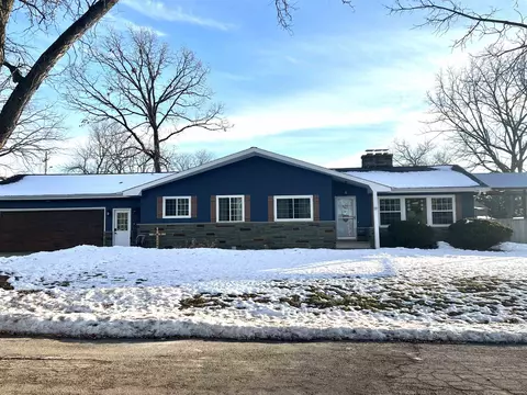 111 Martha St, Beaver Dam, WI 53916