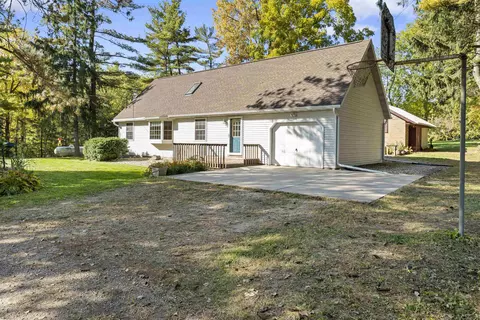 4909 Felland Rd, Madison, WI 53718
