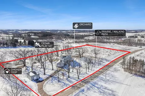 7983 Maurer Rd, Cross Plains, WI 53528
