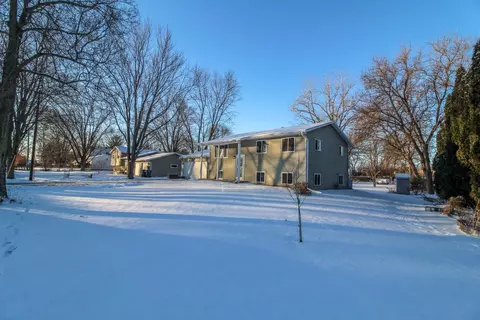 218 Sullivan St, Cambridge, WI 53523