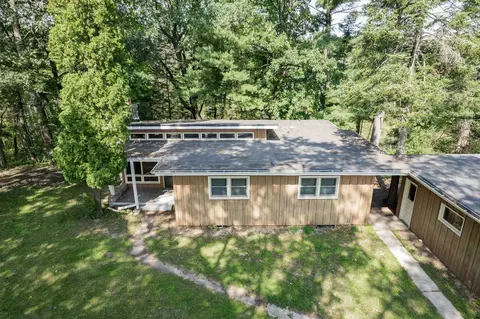 n6927 Harris Court, Westfield, WI 53964