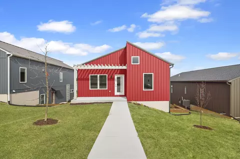 116 Lupine Ave, Poynette, WI 53955