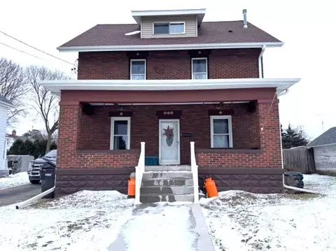 814 25th Ave, Monroe, WI 53566