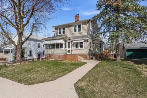 310 E 3rd St, Beaver Dam, WI 53916
