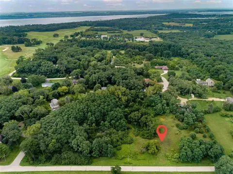 lot2 Apple Ln, Green Lake, WI 54941