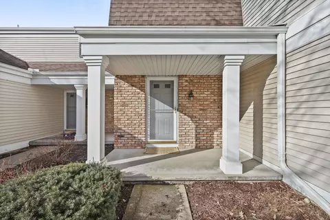 7372 Old Sauk Rd, Madison, WI 53717