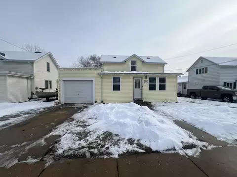 511 N Glendale Ave, Tomah, WI 54660