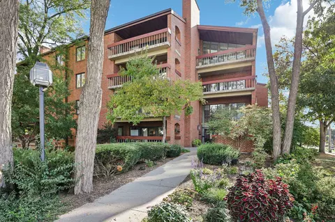 601 N Segoe Rd #301, Madison, WI 53705