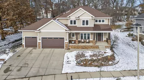 4634 Prairie Fire Ct, Deforest, WI 53532