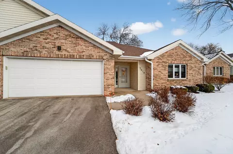 7214 Saukdale Dr, Madison, WI 53717
