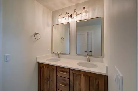 Bath - 4157 Fox Forest Way, Deforest, WI 53532 photo 3 of 8