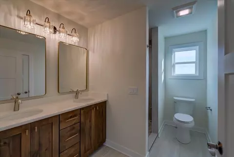 Bath - 4157 Fox Forest Way, Deforest, WI 53532 photo 2 of 8